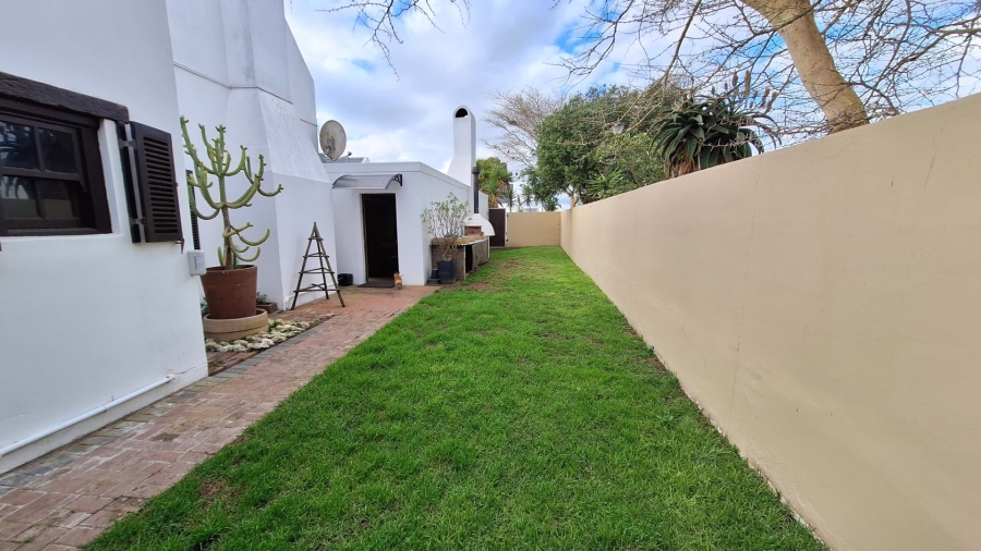 4 Bedroom Property for Sale in Dwarskersbos Western Cape